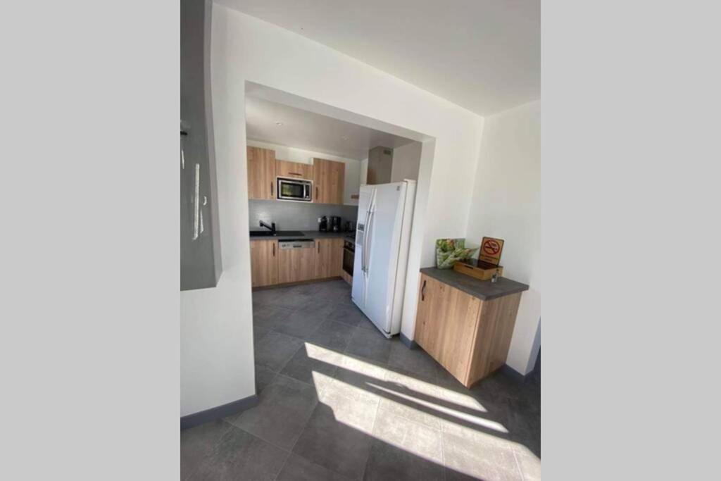Maison de 2 à 8 personnes 5 chambres Portbail Exterior foto