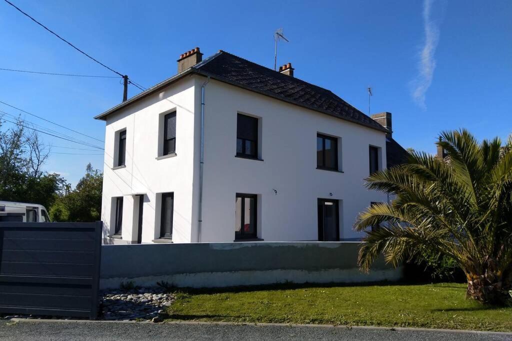 Maison de 2 à 8 personnes 5 chambres Portbail Exterior foto